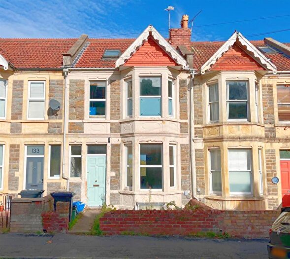3 Bedroom Terraced House For Sale In Somerset Road, Bristol, BS4
