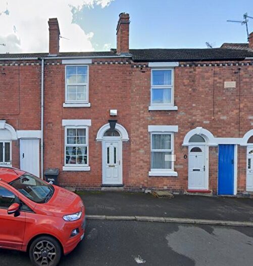 2 Bedroom House To Rent In East Street, Kidderminster, DY10
