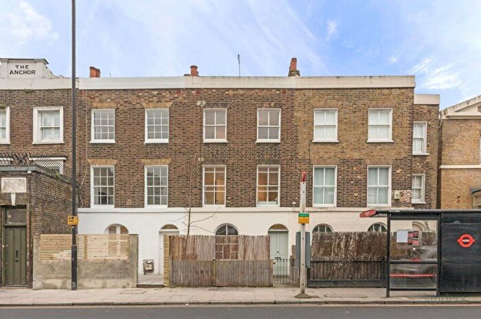 4 Bedroom Property To Rent In Balls Pond Road, Hackney, London, N1