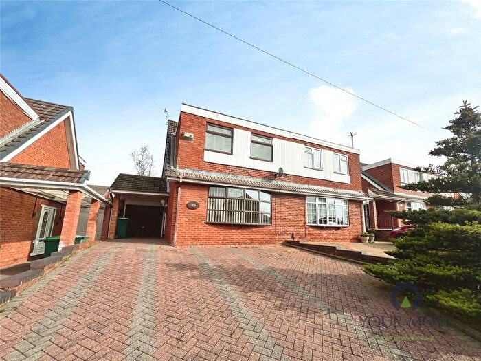 2 Bedroom Semi Detached House For Sale In Woburn Drive, Halesowen, West Midlands, B62