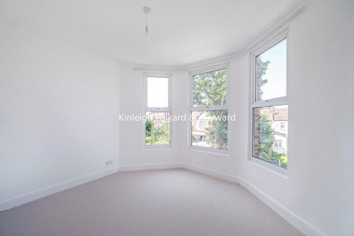 4 Bedroom Terraced House To Rent In Arcadian Gardens, London, N22