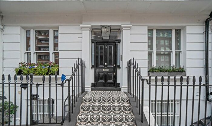 1 Bedroom Flat For Sale In Oakley Street, London, SW3