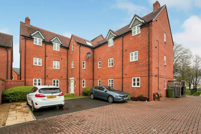 2 Bedroom Apartment To Rent In Chatham Road, Stratford Upon Avon, CV37