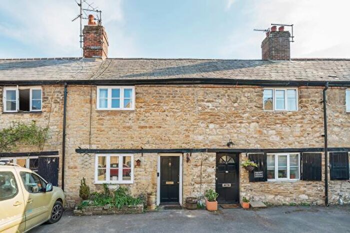 2 Bedroom Terraced House For Sale In Mill Road, Wolvercote, Oxford, OX2
