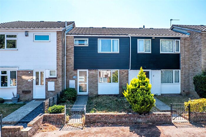 2 Bedroom Terraced House For Sale In Virginia Walk, Gravesend, Kent, DA12