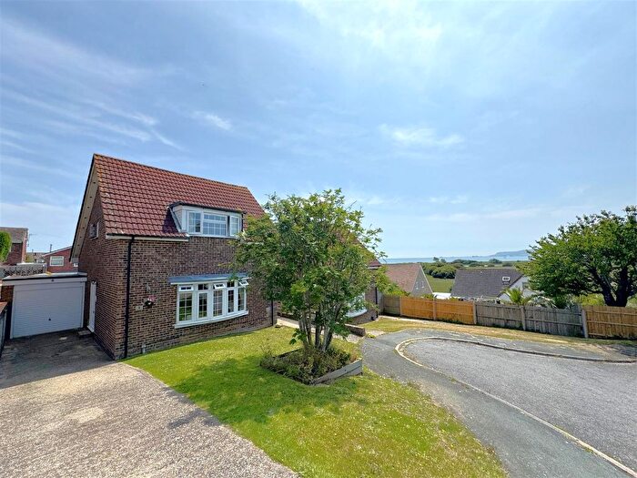 3 Bedroom Detached House For Sale In Eastdown Gardens, Preston, DT3