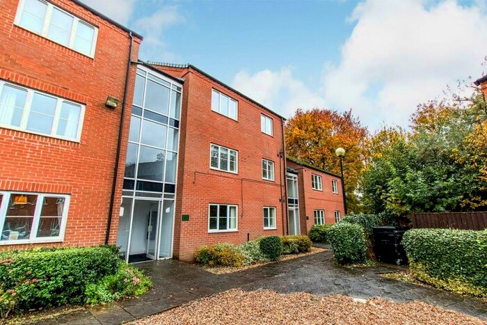 2 Bedroom Flat To Rent In Beech Street, Lincoln, LN5