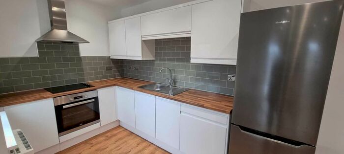 2 Bedroom Flat To Rent In Broadway, Earlsdon CV5