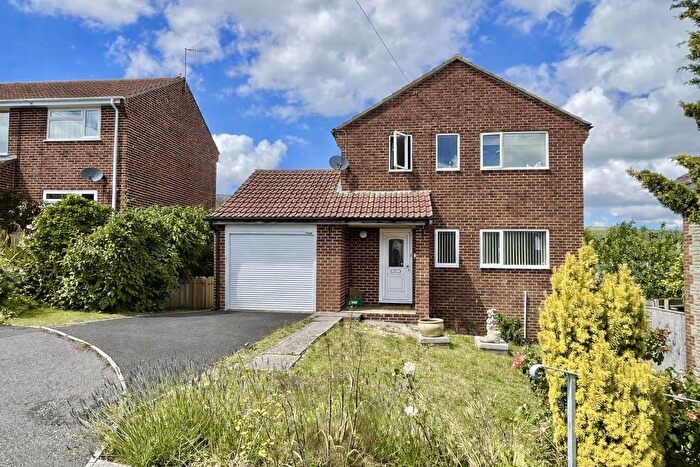 4 Bedroom Detached House For Sale In Horyford Close, Preston, Weymouth, DT3