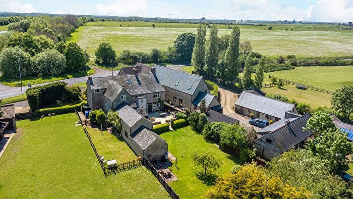 8 Bedroom Property For Sale In Evenley Brackley, Northamptonshire, NN13