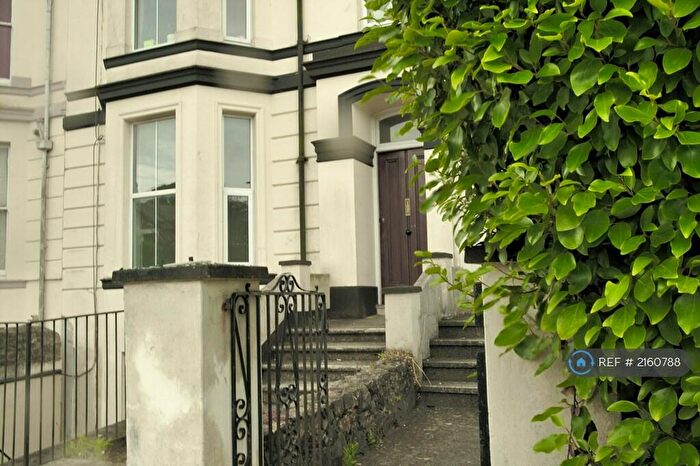 2 Bedroom Flat To Rent In Mutley, Plymouth, PL4
