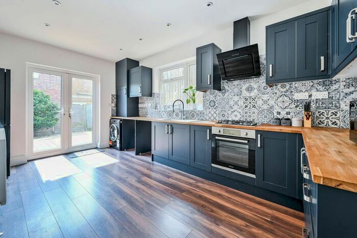 4 Bedroom Terraced House To Rent In Plum Lane, Plumstead, London, SE18