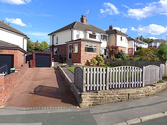 3 Bedroom Semi-Detached House For Sale In Whitecote Rise, Leeds, LS13