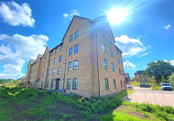 1 Bedroom Apartment For Sale In Heron House, Seamington Strand, Old Town, SN1