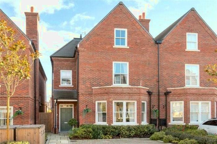 5 Bedroom Semi-Detached House To Rent In Barron Chase, Richmood, C Eton Street, Richmond, TW10