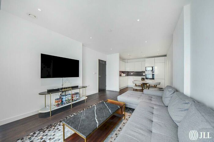 2 Bedroom Apartment To Rent In Skyline Apartments, Devan Grove, N4