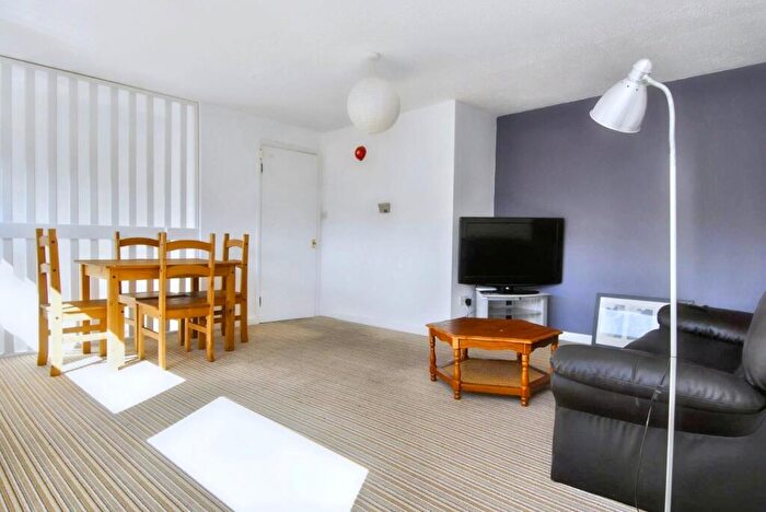 1 Bedroom Apartment To Rent In Addison Road, Tf, Plymouth, PL4