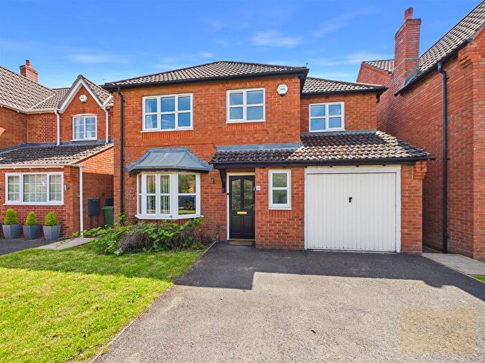 4 Bedroom Detached House To Rent In Tudor Close, Churchdown, Gloucester, GL3