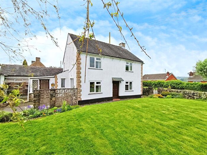 3 Bedroom Detached House For Sale In Gallows Green, Alton, Stoke-On-Trent, ST10