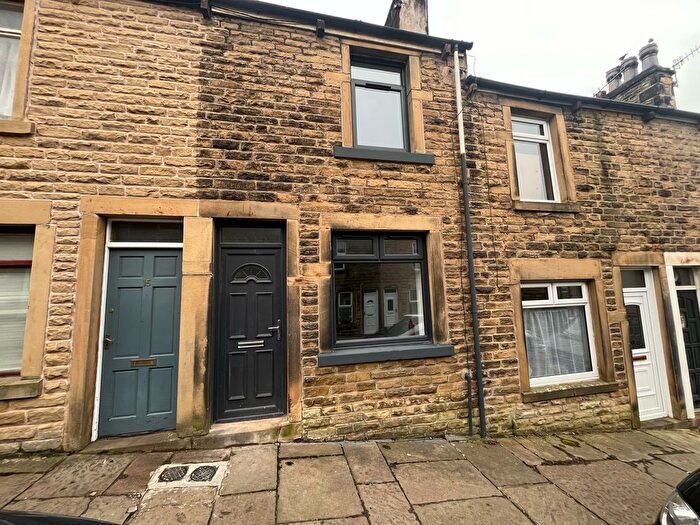2 Bedroom Property To Rent In Graham Street, Lancaster, LA1