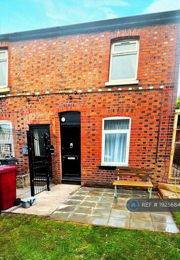 3 Bedroom End Of Terrace House To Rent In Silver Street ( Hawk Cottage), Reading, RG1