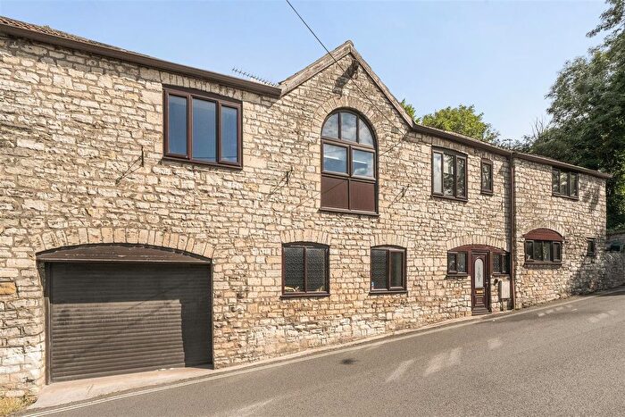 3 Bedroom Maisonette For Sale In Bath Old Road, Radstock, BA3