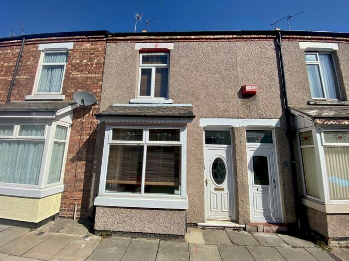 2 Bedroom House To Rent In Falmer Road/ Eastbourne - Darlington, DL1