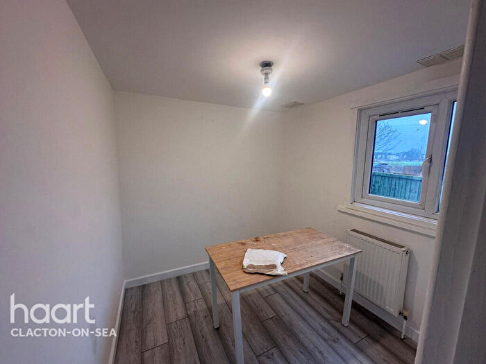 3 Bedroom Bungalow To Rent In Alvis Avenue, Clacton-On-Sea, CO15