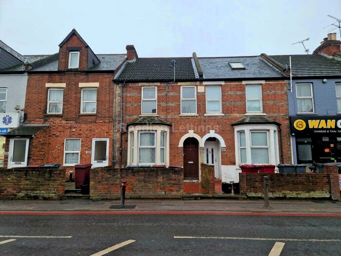 1 Bedroom Flat To Rent In First Floor Flat, West Reading, RG30