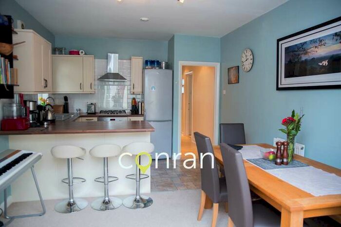 2 Bedroom Apartment To Rent In Revelon Road, Brockley, SE4