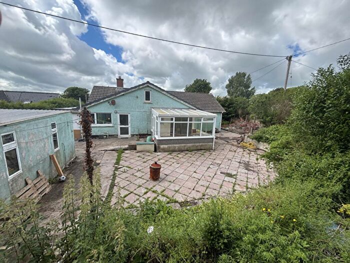 4 Bedroom Bungalow For Sale In Lasvaine, Carmarthen, SA33