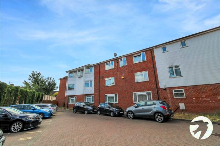 2 Bedroom Terraced House To Rent In Rochester Road, Gravesend, Kent, DA12