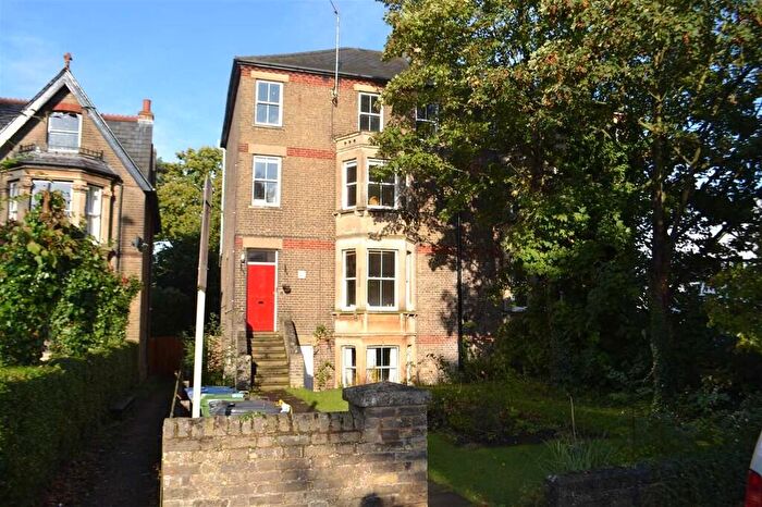 1 Bedroom Flat To Rent In Huntingdon Road, Cambridge, CB3
