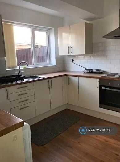 5 Bedroom Terraced House To Rent In Alexandra Terrace, Brynmill, Swansea, SA2