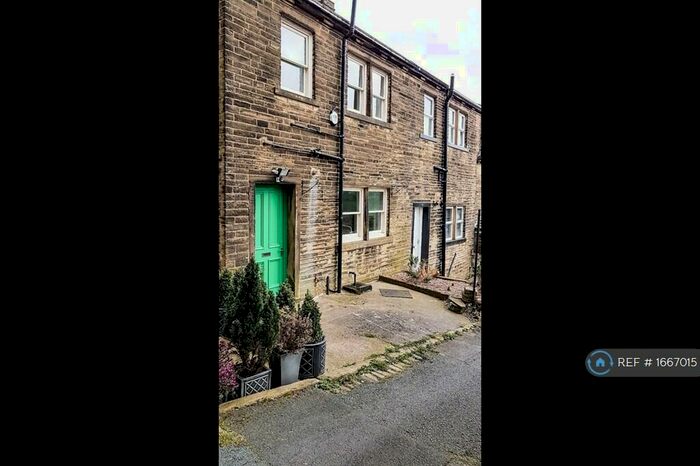2 Bedroom Terraced House To Rent In Prospect Street, Thornton, Bradford, BD13