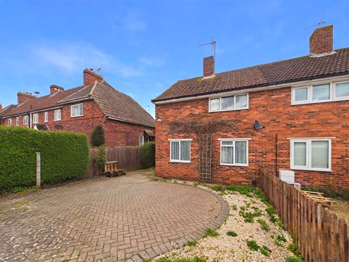 3 Bedroom Semi-Detached House For Sale In Albemarle Road, Churchdown, Gloucester, GL3