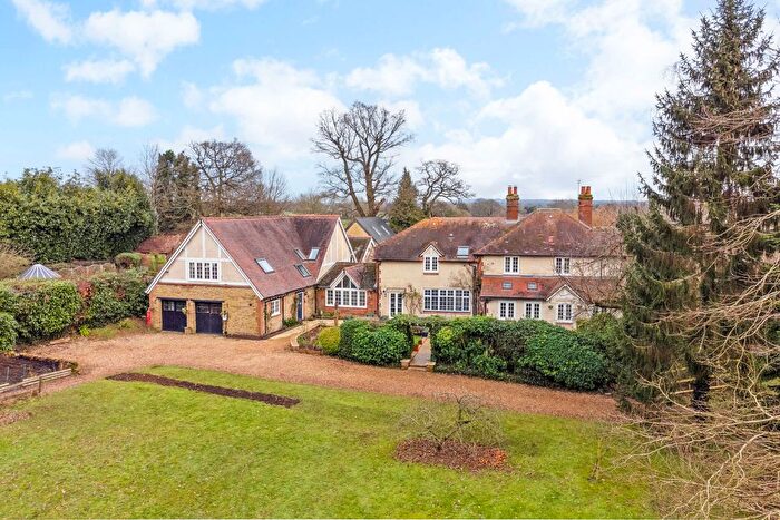 5 Bedroom Semi-Detached House For Sale In Pinewoods Road, Longworth, OX13