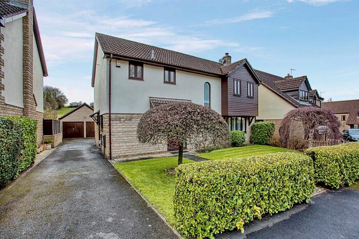 4 Bedroom Detached House For Sale In Redgate Park, Crewkerne, TA18