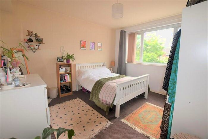 1 Bedroom Apartment To Rent In Block A/Chorlton Court, Brantingham Road, Manchester, M16