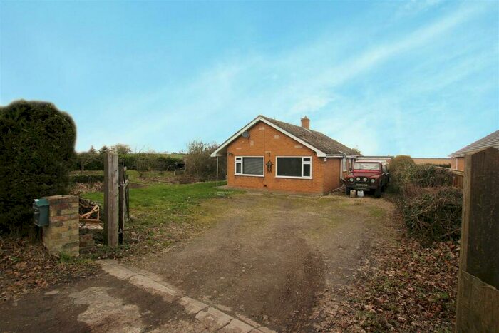 3 Bedroom Detached Bungalow For Sale In Alford Road, Bilsby, Alford, LN13