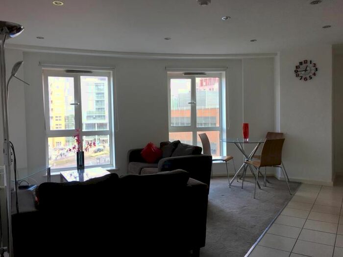 1 Bedroom Flat To Rent In Hive, Masshouse Plaza, Birmingham, B5