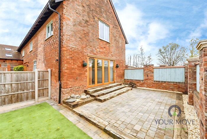 2 Bedroom End Of Terrace House To Rent In Wolverhampton Road, Prestwood, Stourbridge, Staffordshire, DY7