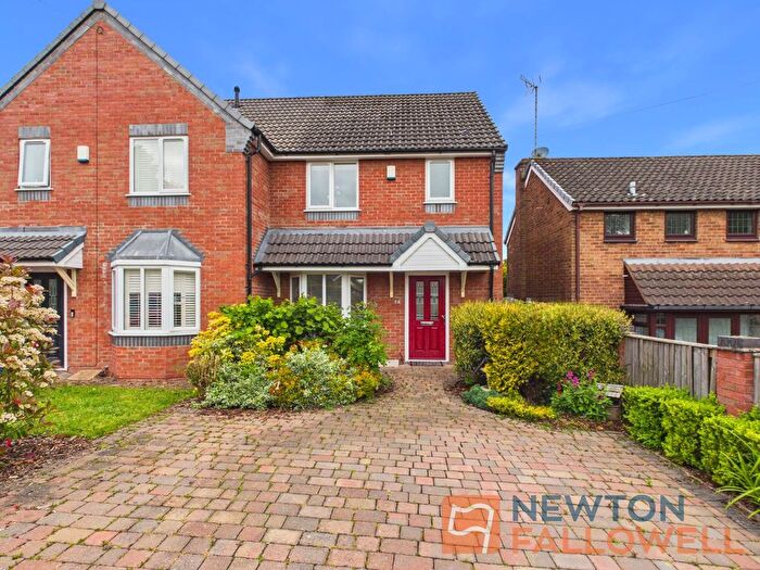 3 Bedroom Semi-Detached House To Rent In Leahall Lane, Brereton, WS15