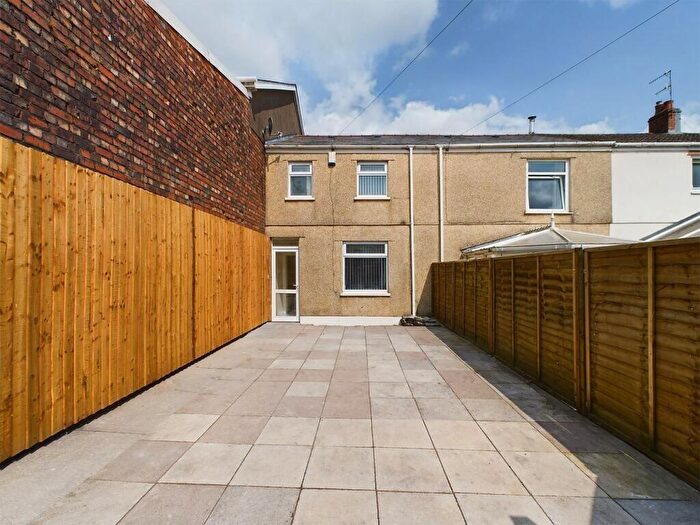 3 Bedroom House To Rent In Vale Terrace, NP22