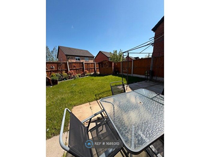 3 Bedroom Detached House To Rent In Pleasant St, Widnes, WA8