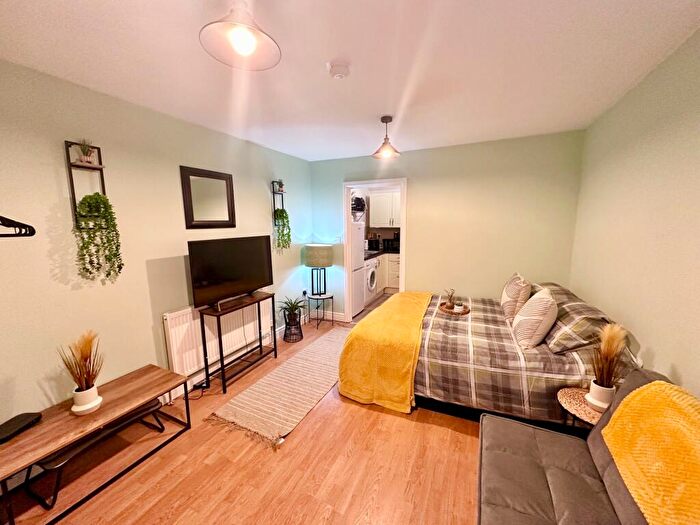 Studio To Rent In Boot Lane, Blaenavon, Pontypool, NP4
