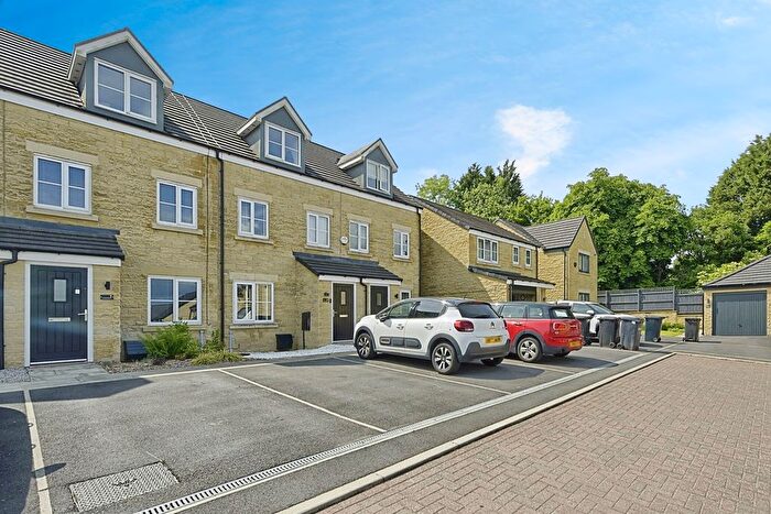 3 Bedroom Terraced House For Sale In Lanky Gardens, Colne, Lancashire, BB8