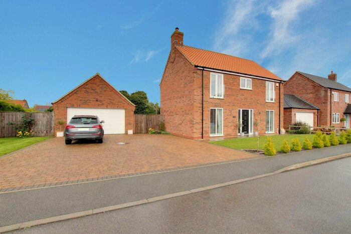 4 Bedroom Detached House For Sale In Stoneleigh Farm Drive, Maltby Le Marsh, Alford, LN13
