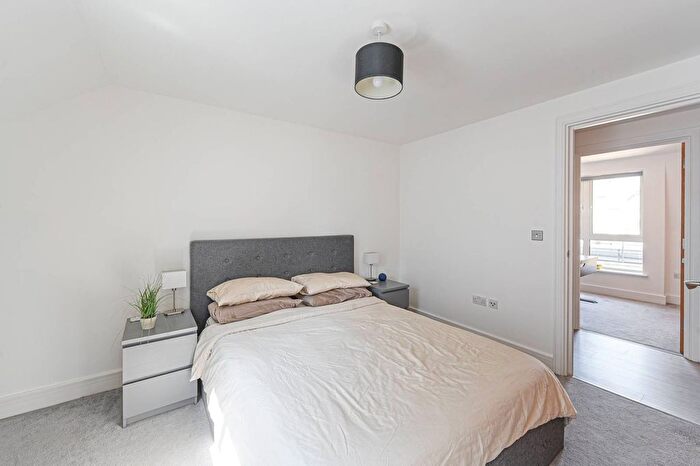 3 Bedroom Flat To Rent In Matthew Parker Street, Westminster, London, SW1H