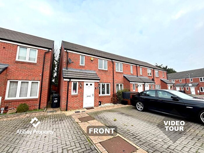 3 Bedroom Semi-Detached House To Rent In Guardian Way, Luton, LU1